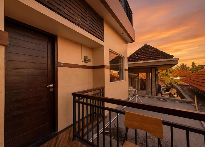 ゲストハウス Homely Bali At Seminyak ケロボカン