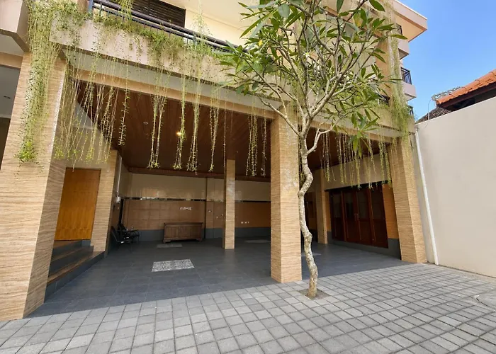 Homely Bali At Seminyak ゲストハウス 3*